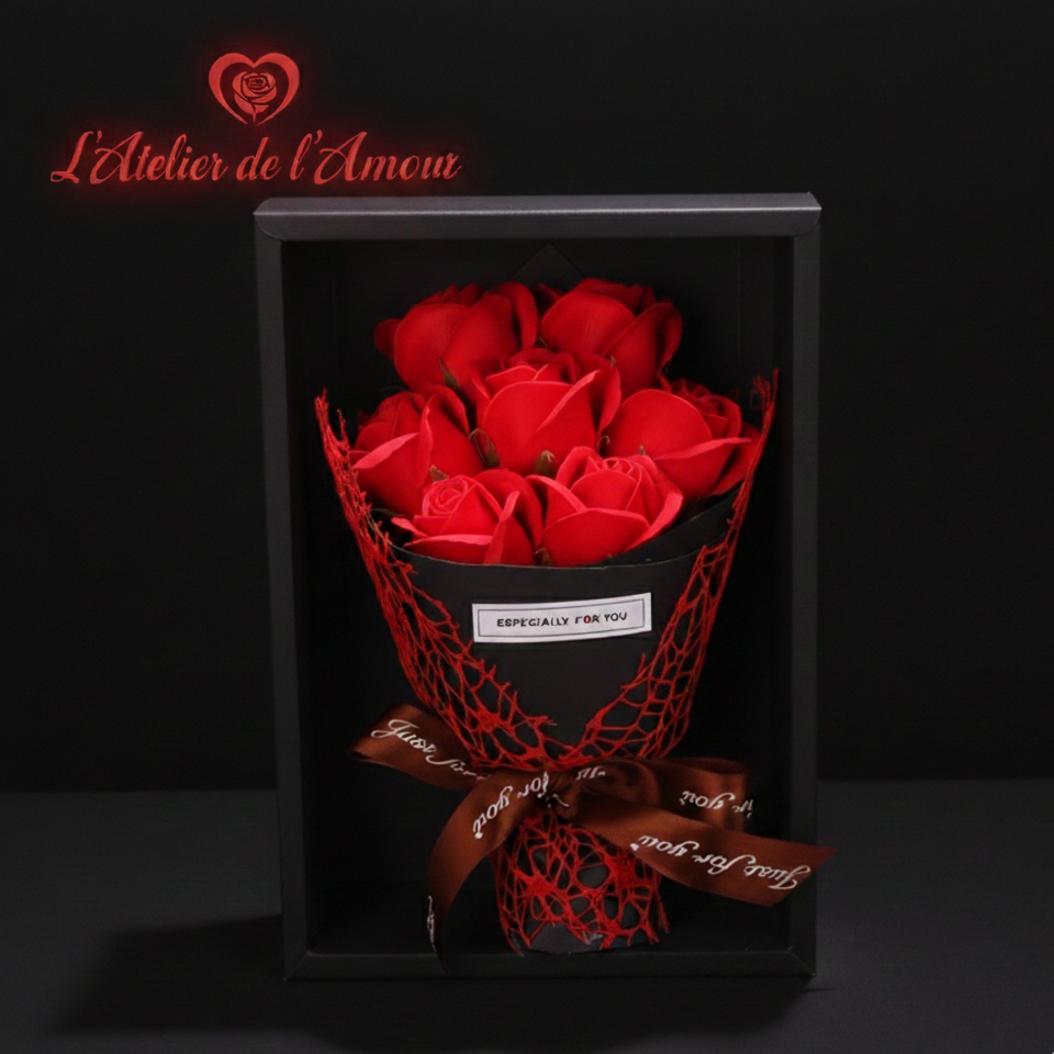 Bouquet de 7 Roses en Savon avec Petit Ours
